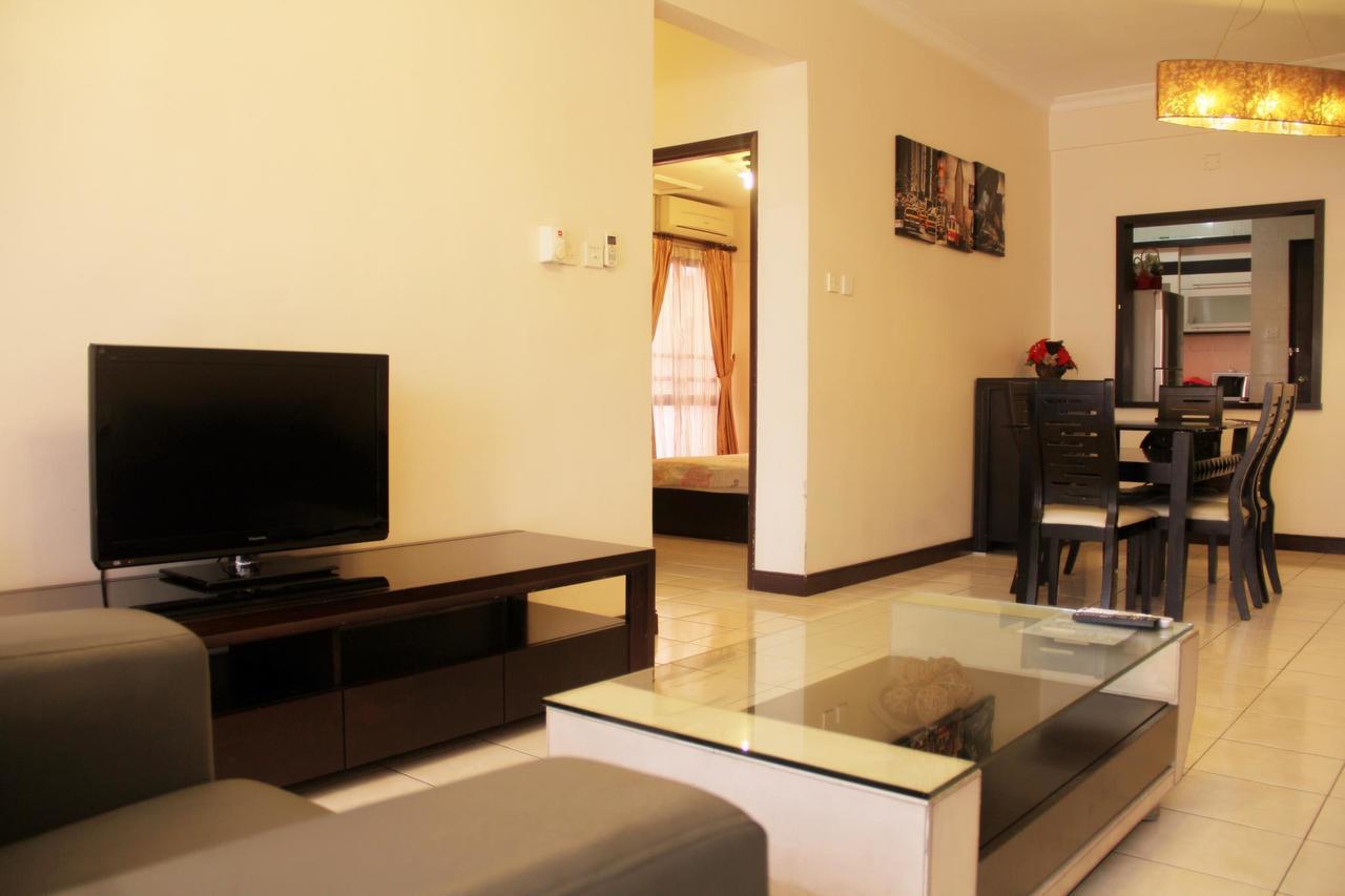 Marina Condominium Holiday Homestay Kota Kinabalu Exterior photo